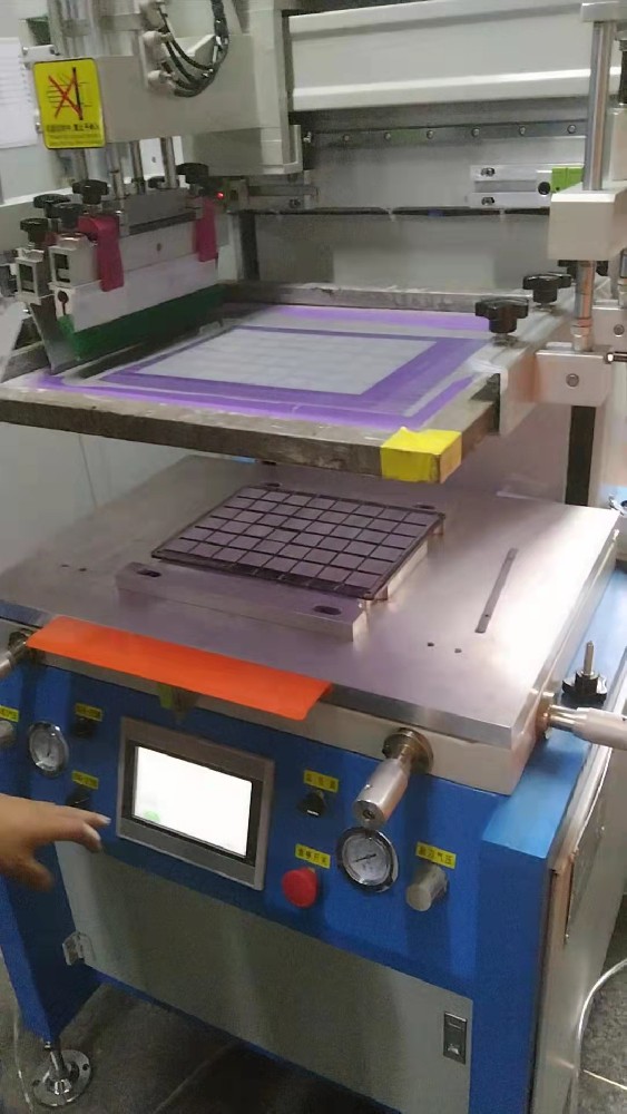 陶瓷片在线播放麻豆视频（请点击往下看）